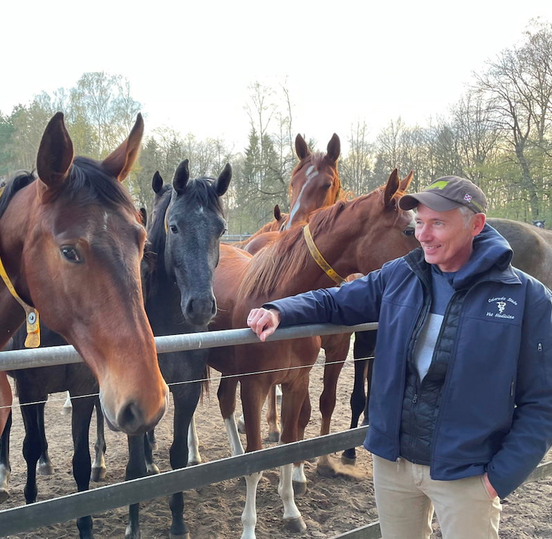 Lutz Goehring with horses